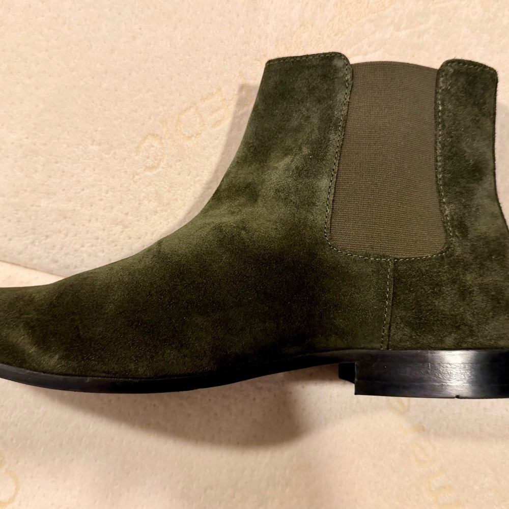 Express Men's Suede Boots in Dark Green - Picture 2 of 11